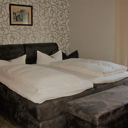Gießen Hotel Schoene Aussicht מראה חיצוני תמונה