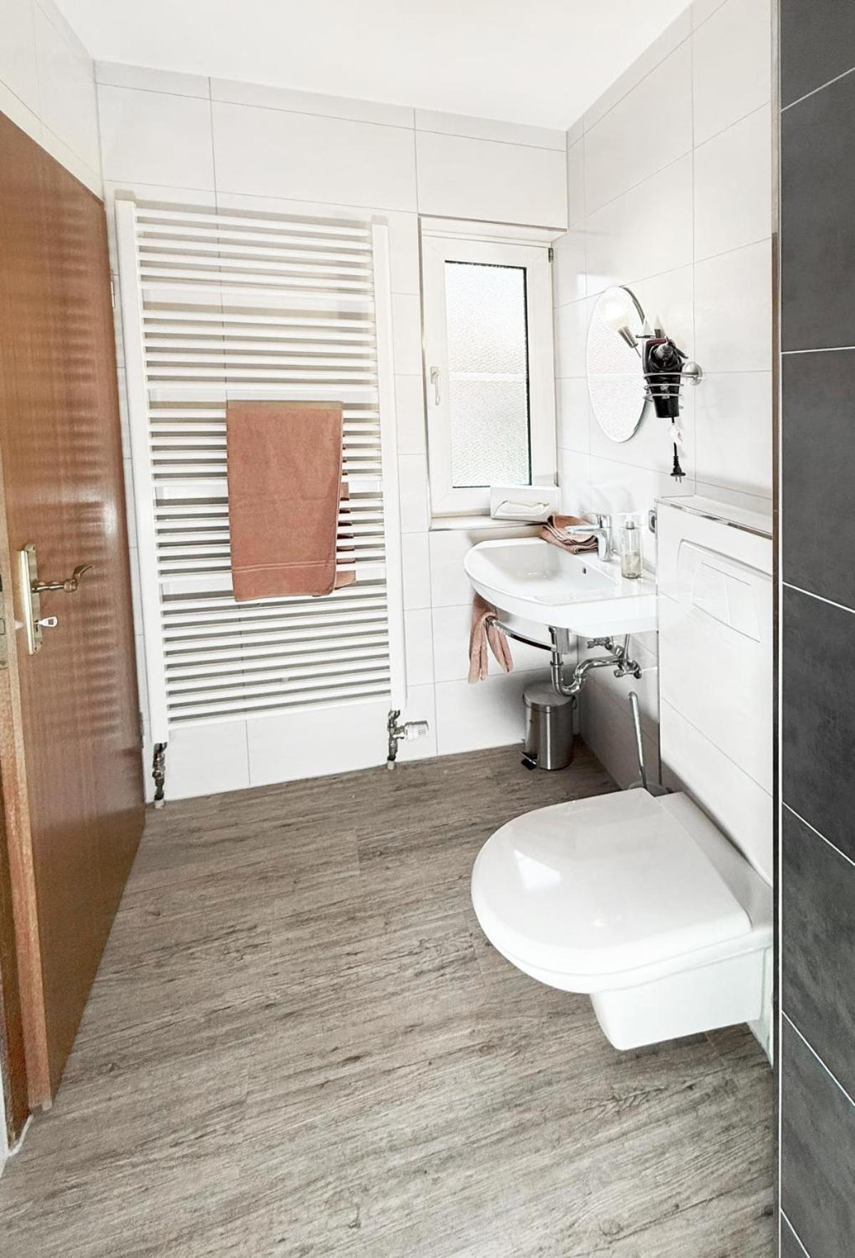 Gießen Hotel Schoene Aussicht מראה חיצוני תמונה