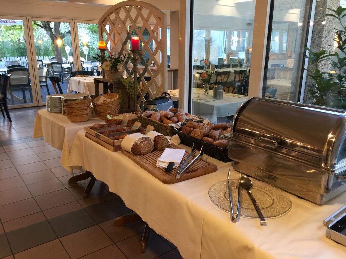 Gießen Hotel Schoene Aussicht מראה חיצוני תמונה