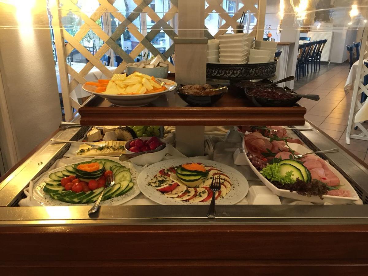 Gießen Hotel Schoene Aussicht מראה חיצוני תמונה