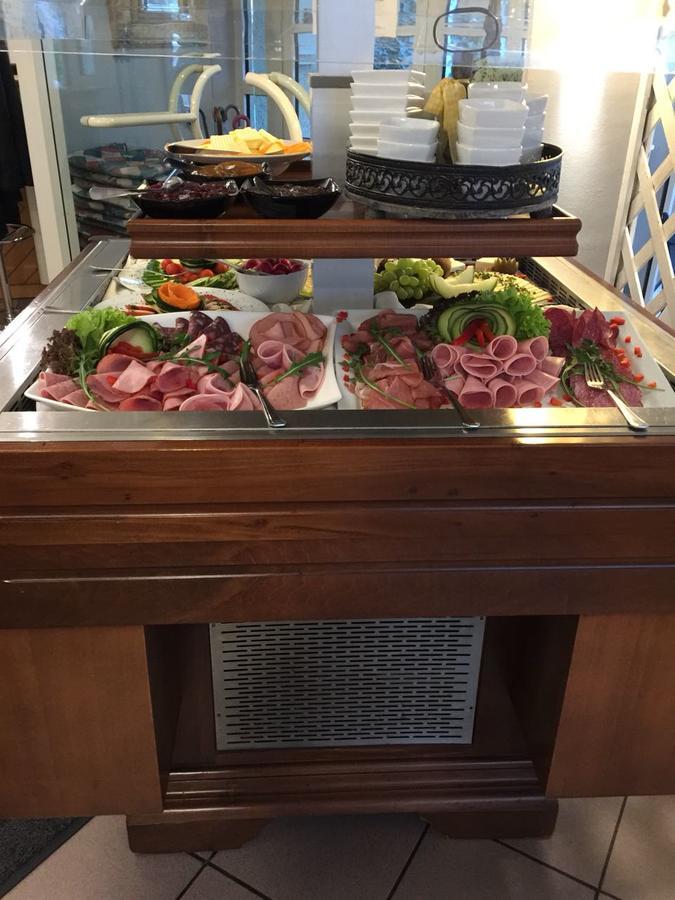 Gießen Hotel Schoene Aussicht מראה חיצוני תמונה